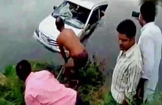 mathura accident